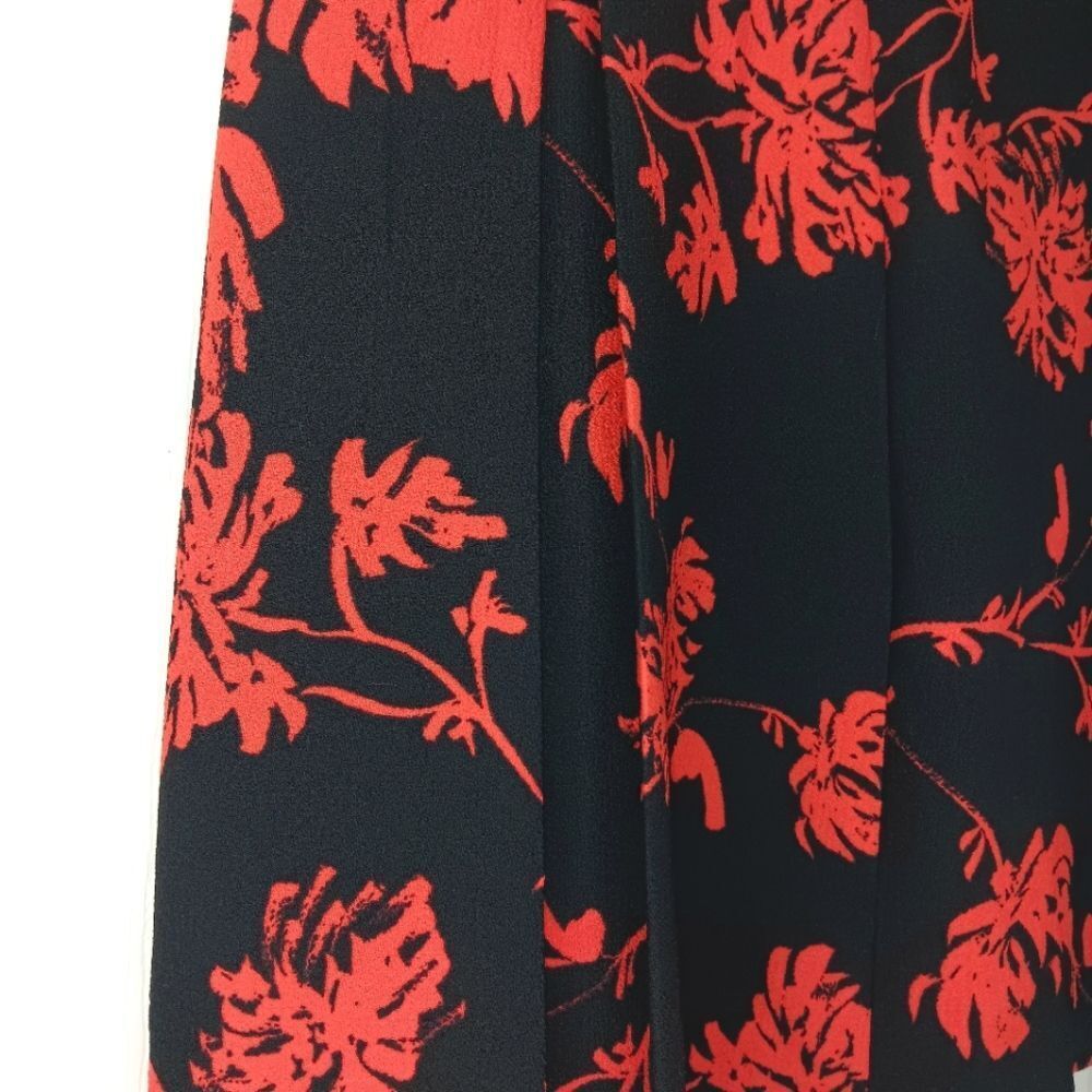 WHO WHAT WEAR Black Red Floral Pleated A-Line Mini Skirt Size 14 Dark Romantic - Picture 8 of 12